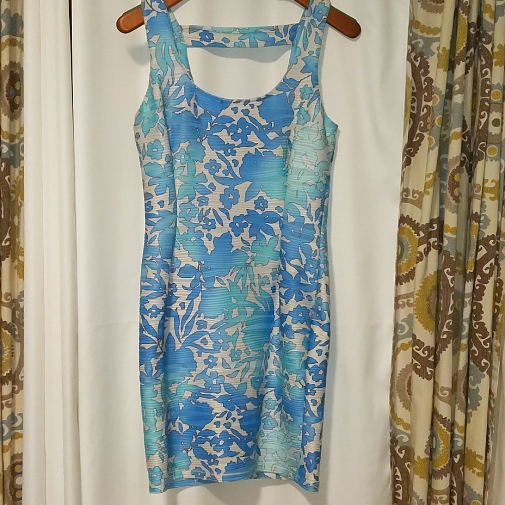 Jennifer Lopez Sleeveless Dress